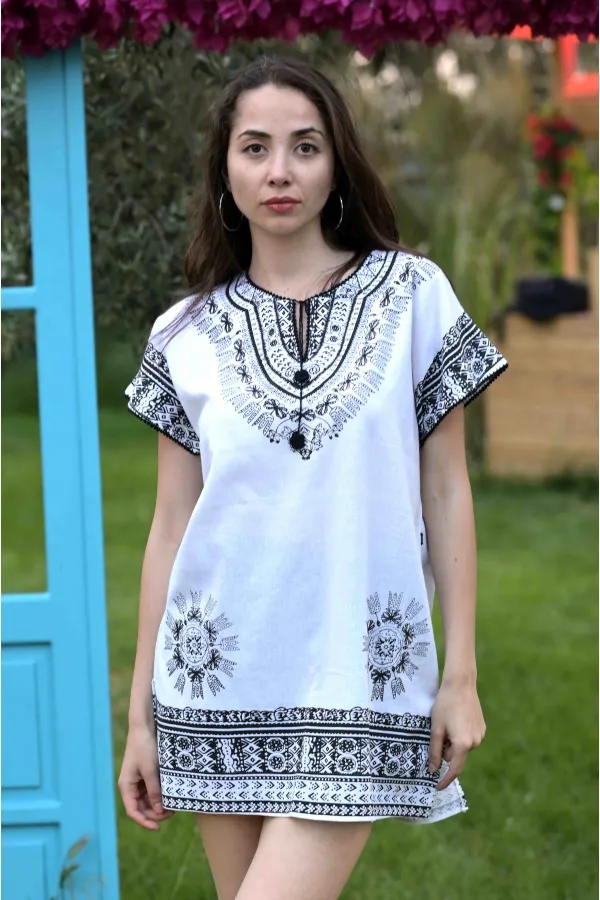 BASKILI ELİŞİ JAPONE KOL TUNİK - BEYAZ